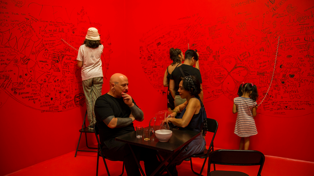 Exposição aborda a arte como um exercício coletivo — foto 3