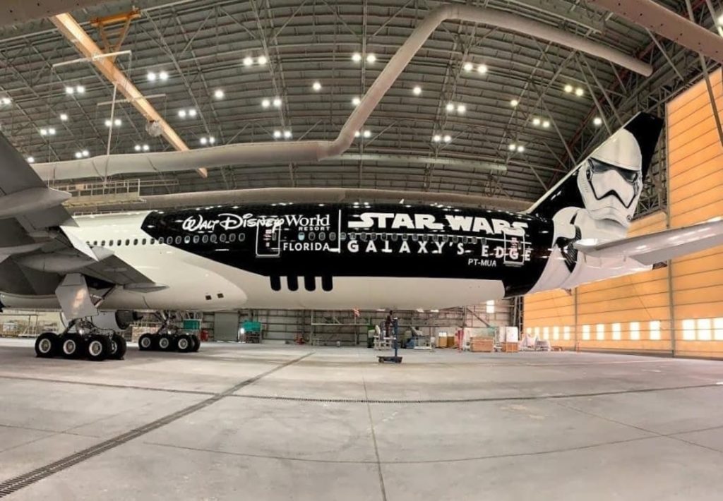 Disney faz parceria com a Latam e criam o 'Stormtrooper Plane' — foto 2