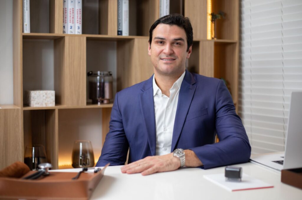 Crédito: Matheus Campos Legenda: Dr. Gabriel Redondano, diretor presidente do Grupo Care Anestesia (GCA) afirma que a avaliação pré-anestésica está entre os protocolos aplicados pelo Grupo