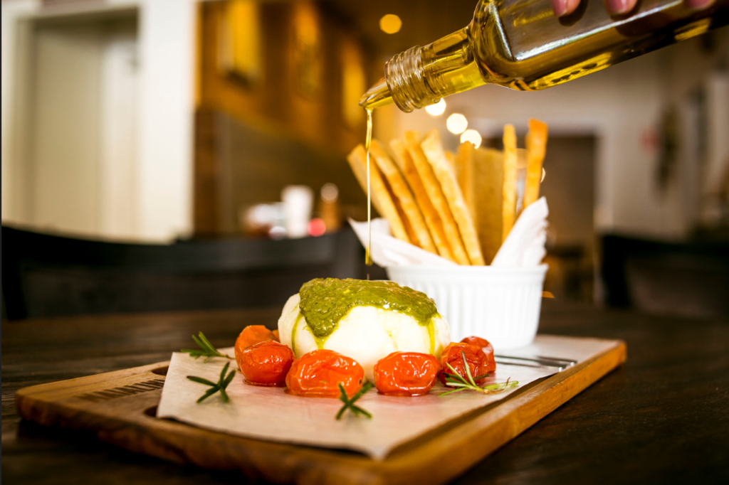 Entrada Burrata. Foto: Senhorita Gourmet