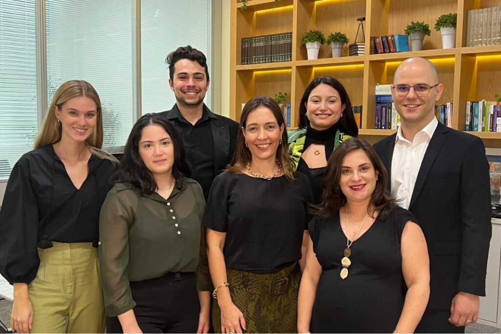 Equipe do escritório Renata Franco Advogados