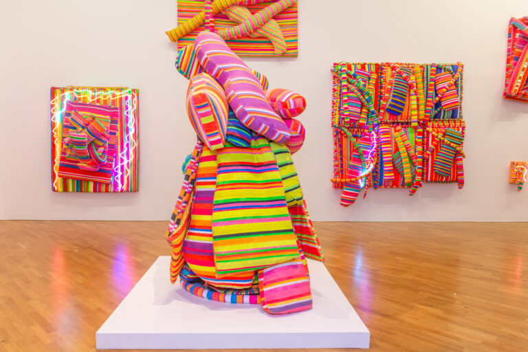 Pinacoteca apresenta maior exposição de Marta Minujín no país — foto 2