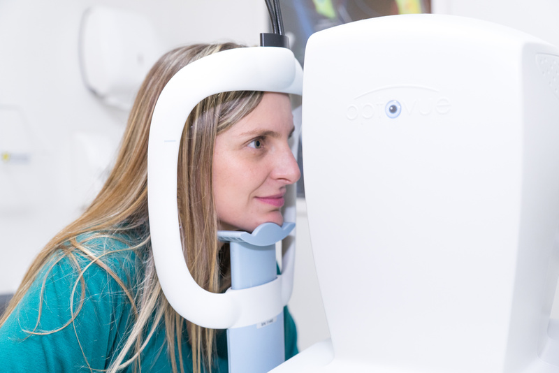 É crucial realizar exames oftalmológicos regulares para diagnosticar precocemente e tratar a retinopatia diabética (Crédito: Divulgação)