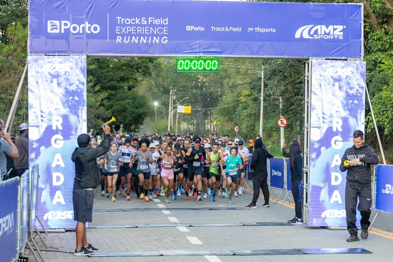 Largada da corrida anterior promovida pela AMZ Sports (Crédito: Matheus Campos)