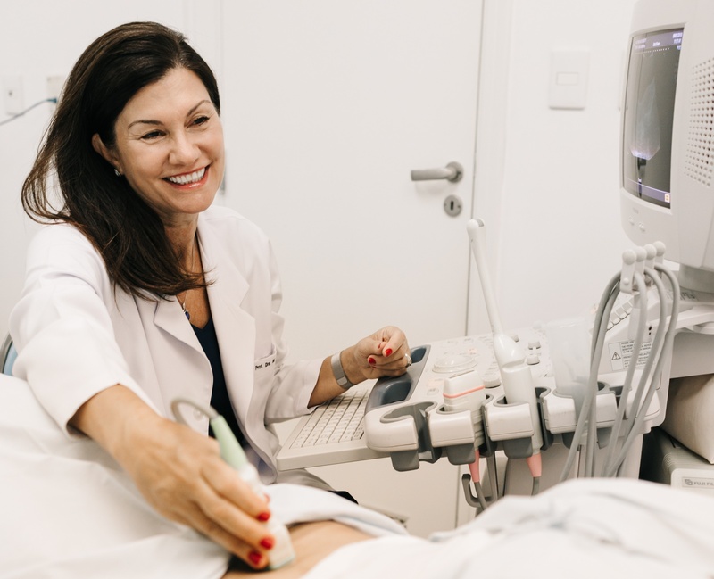 Dra. Maria Cristina Santoro Biazotti, ginecologista e especialista em medicina reprodutiva (Crédito: Cacá Santoro)